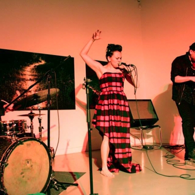 Tanya Tagaq performing in Centre Space, 2014
