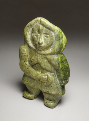 WOMAN WITH ULU